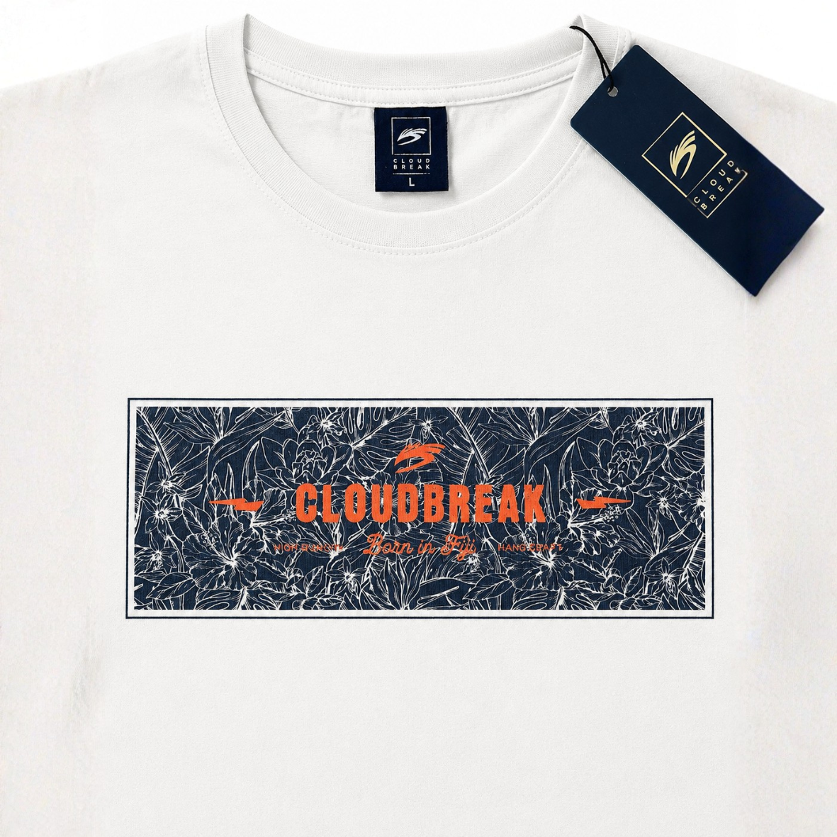 Cloudbreak Men's Graphic Tee – Coastal Panel – close-up